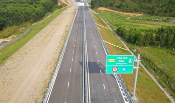 Cao tốc Vũng Áng - Bùng sẽ thông xe ngày 28/8