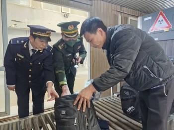 Hà Tĩnh: giữ vững an ninh nơi biên giới Việt Nam - Lào