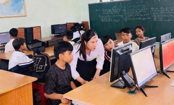 Số hóa sách giáo khoa - bước đi chiến lược trong chuyển đổi số giáo dục