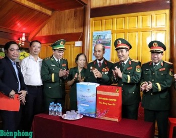 Chương trình "Xuân Biên phòng ấm lòng dân bản": Củng cố vững chắc niềm tin của nhân dân nơi biên cương Tổ quốc