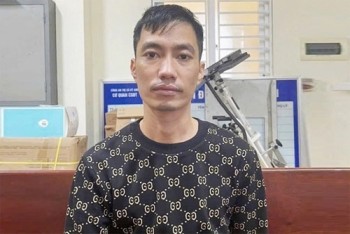 Nghịch tử truy sát bố khi không được đưa sổ đỏ