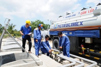 Vì sao giá xăng dầu trong nước tăng vào ngày 10/3?