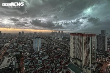 Dự báo thời tiết ngày 1/4: Miền Bắc mát mẻ, đề phòng dông lốc và mưa đá