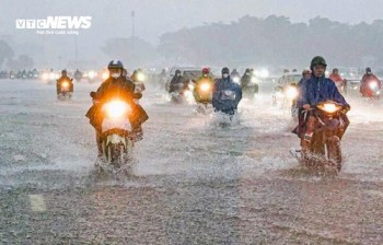 Dự báo thời tiết 19/4: Miền Bắc và Thanh Hóa mưa dông, nguy cơ sấm sét, mưa đá