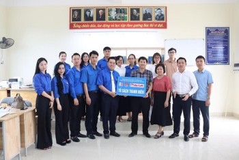 Thế hệ trẻ viết tiếp câu chuyện hòa bình