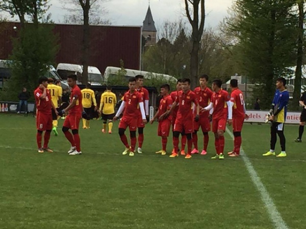 U20 Việt Nam thắng dễ U21 Roda JC với tỷ số 4-0