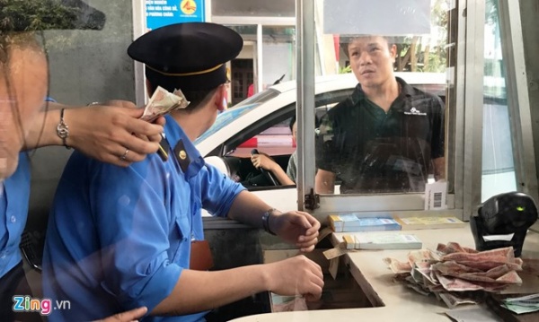 Bộ trưởng Giao thông yêu cầu dứt điểm việc thu phí cầu Bến Thủy