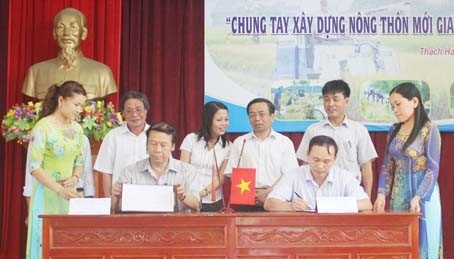 Trường Đại học Hà Tĩnh hỗ trợ xã Thạch Hạ xây dựng NTM