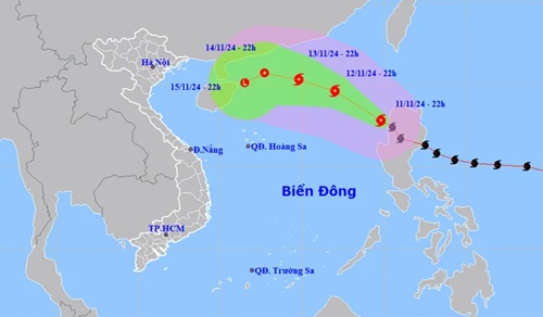 Bão số 8 giật cấp 13 đổ bộ Biển Đông