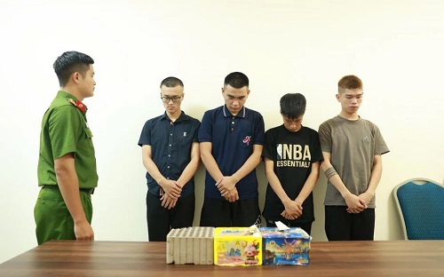 4 người bị khởi tố do muốn "tạo không khí sôi động trong tiệc sinh nhật"